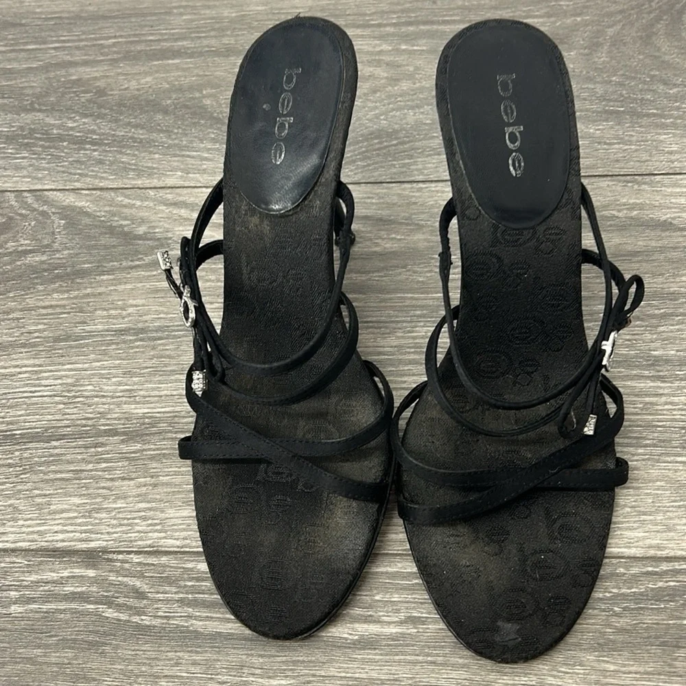Y2K Vintage Bebe Black Strappy Sandals with Silver Details Size 7.5